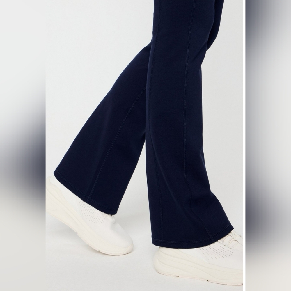 Fabletics StretchTechT" Kick Flare Scrub Legging … - image 5